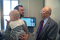 Dr Jan Kurkus vid sitt bildspel om dialysens utveckling